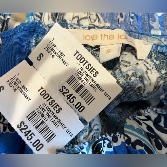 Love the Label dress in clementine navy print — NWT. Size small. - Picture 4 of 4